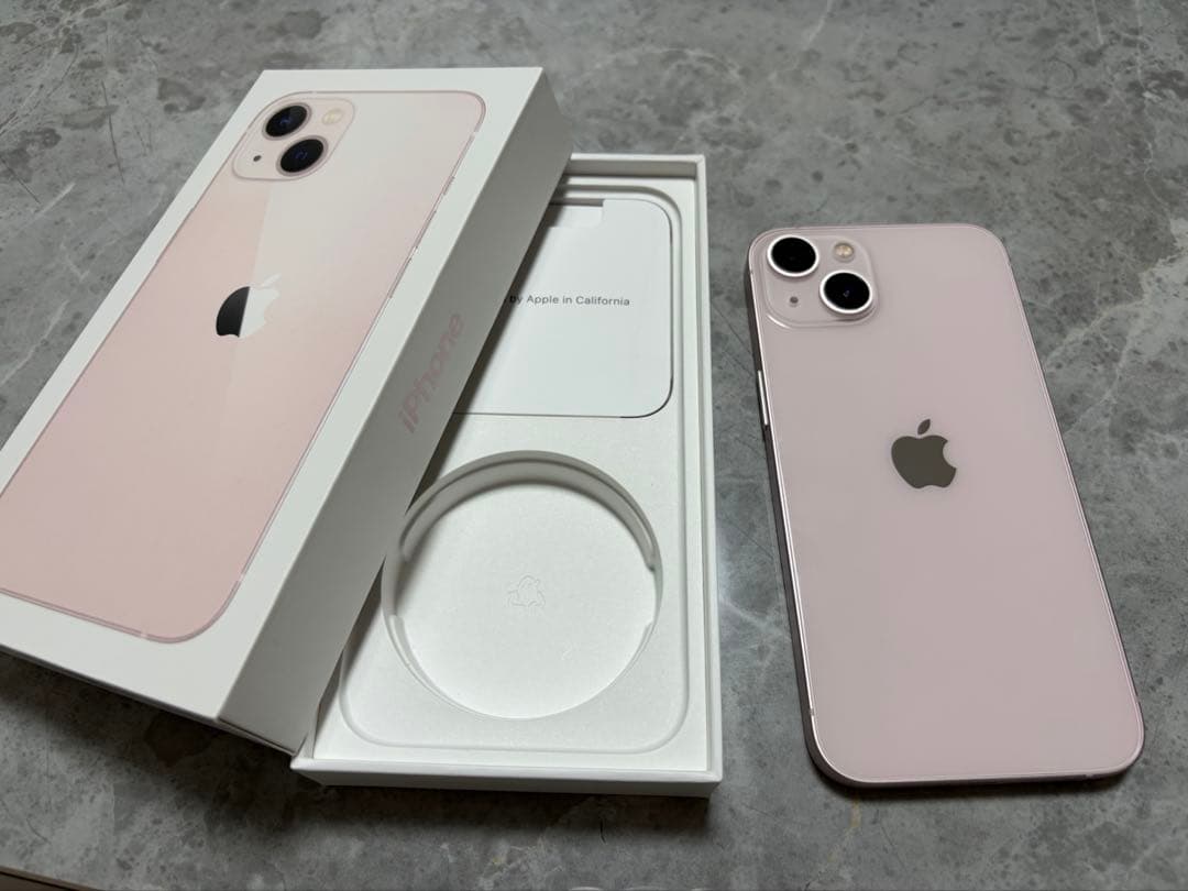 iPhone13 ピンク256GB