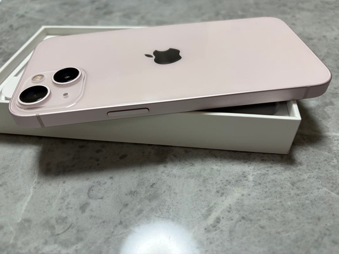 iPhone13 ピンク256GB