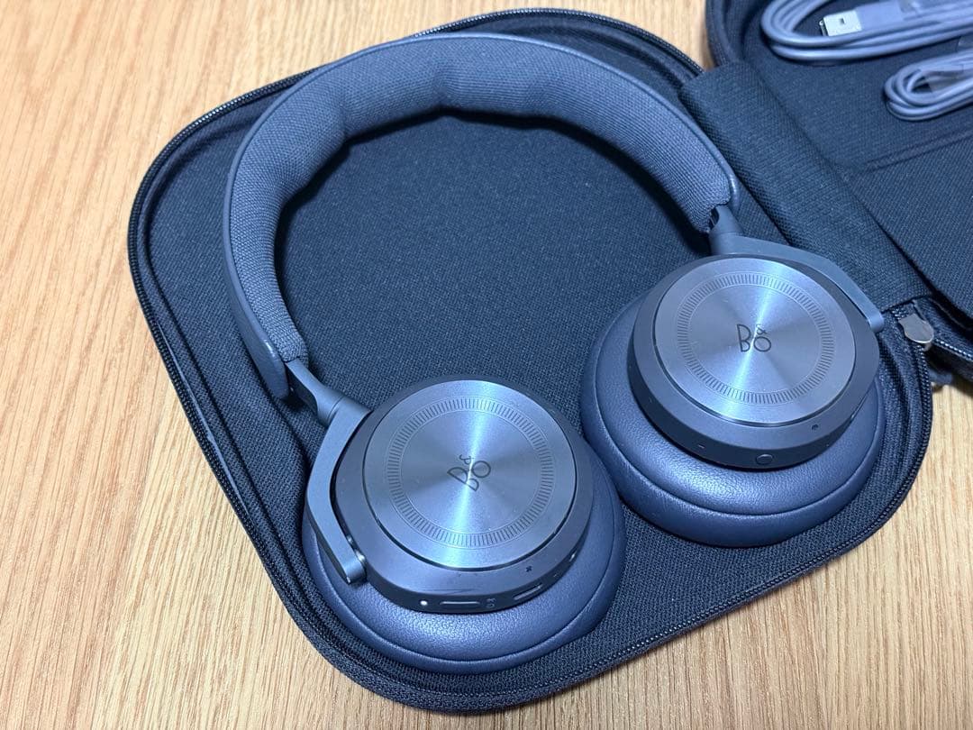 Beoplay HX バングアンドオルフセン (Bang & Olufsen)