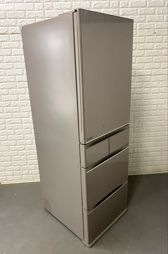 三菱チルドルーム搭載おしゃれグレージュガラスドア大型冷蔵庫　　都内発送無料