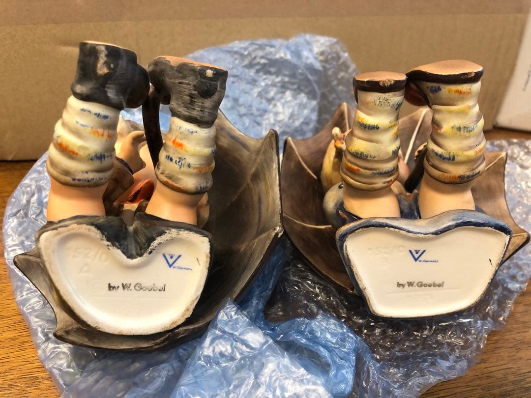 フンメル人形 アンブレラボーイ＆ガール ゲーベル社製