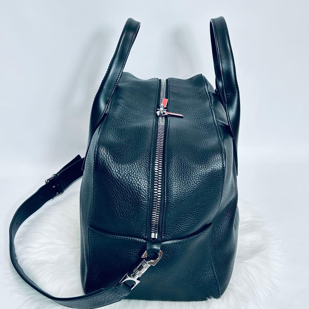 ☆極美品☆ クリスチャンルブタン ボストンバッグ シボ