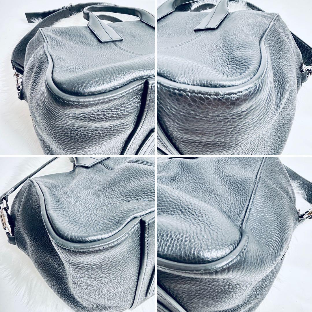 ☆極美品☆ クリスチャンルブタン ボストンバッグ シボ