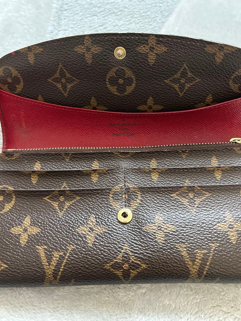 値下げ！【難あり】ルイヴィトン ポルトフォイユ エミリー 長財布 保存箱付
