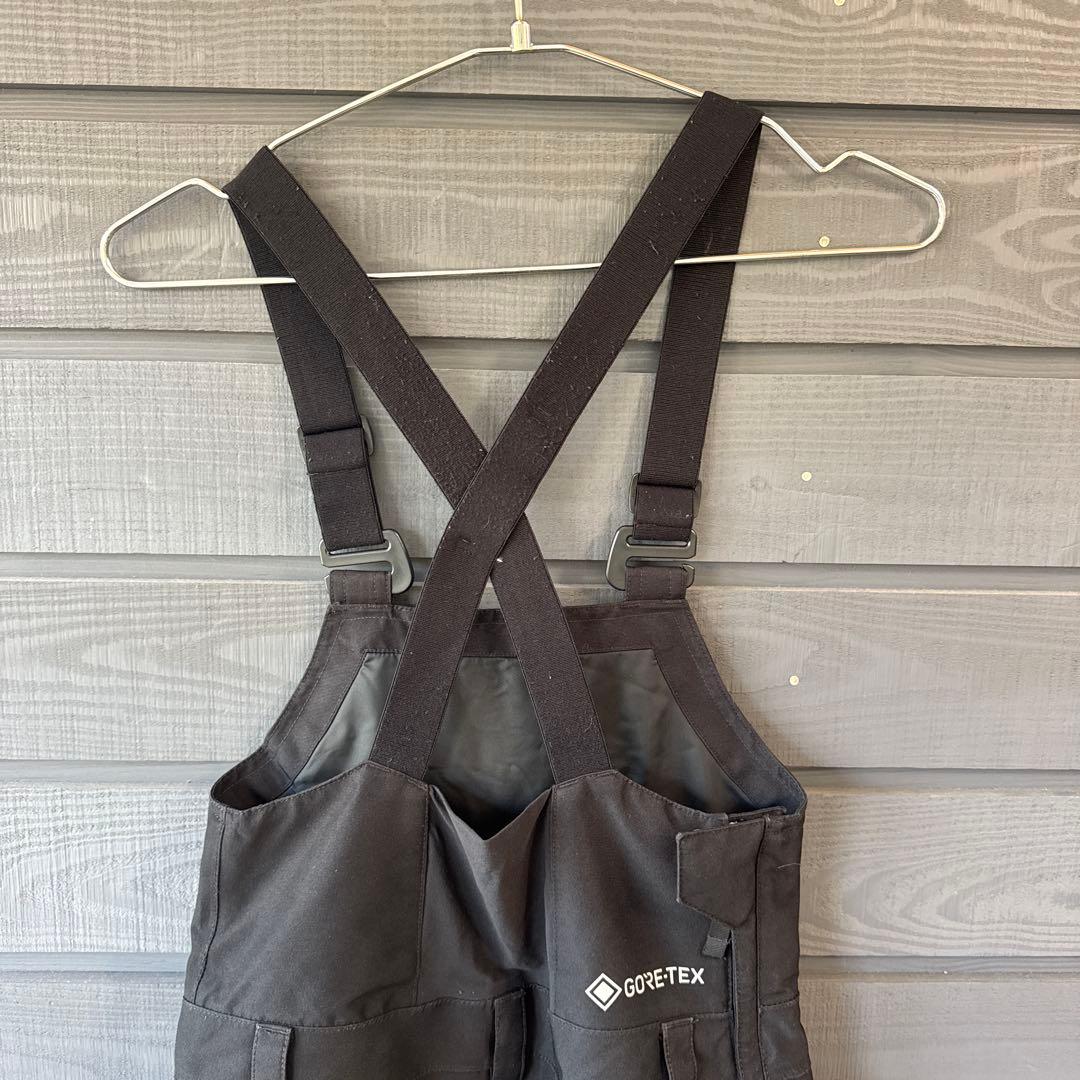 キッズGoretex 130〜140 BURTON ブラック ビブパンツ