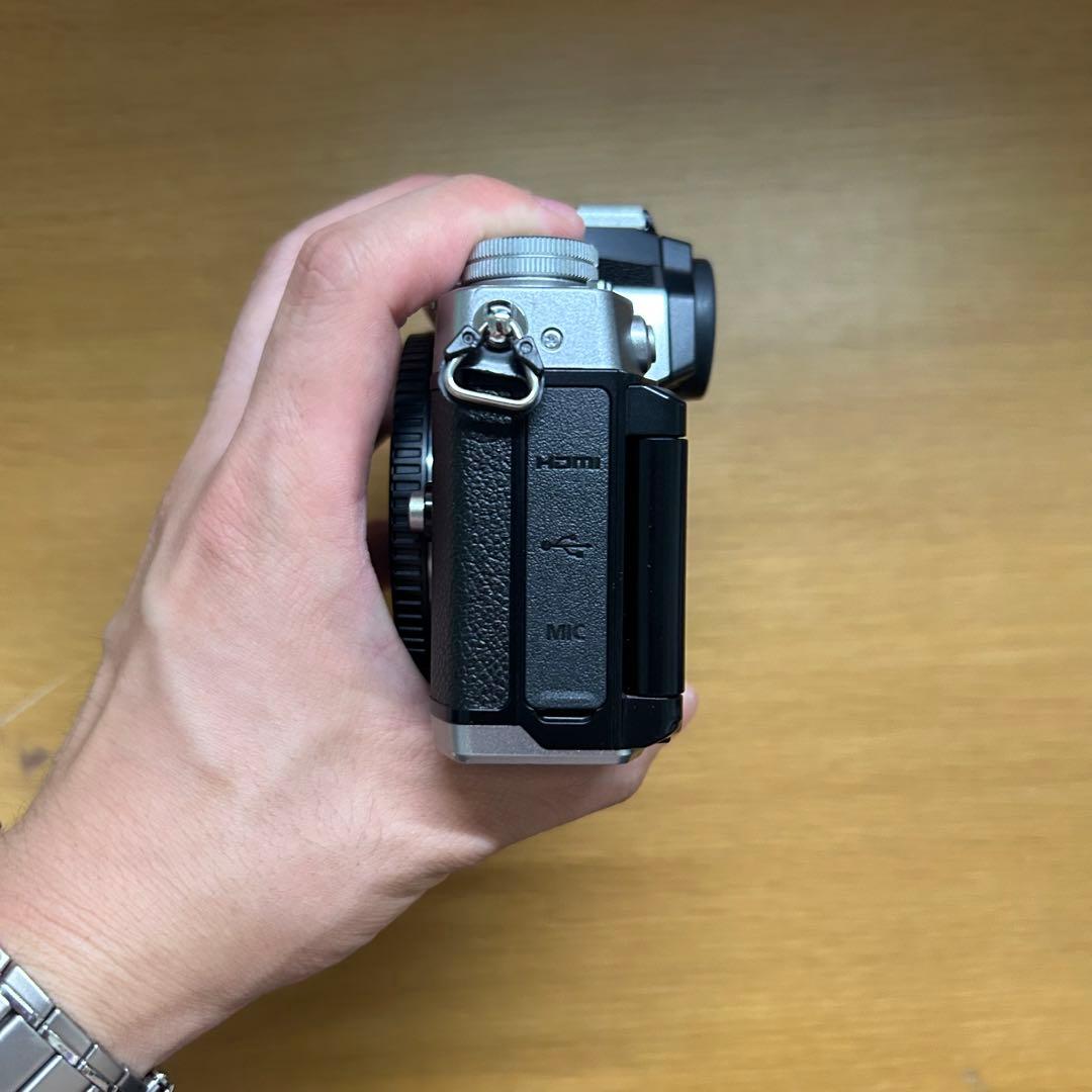 デジタルカメラ Nikon zfc