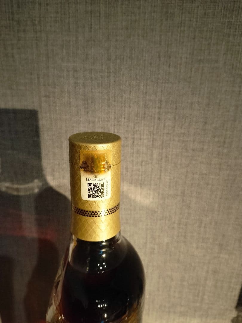 The Macallan 25年 ハイランドシングルモルトウイスキー