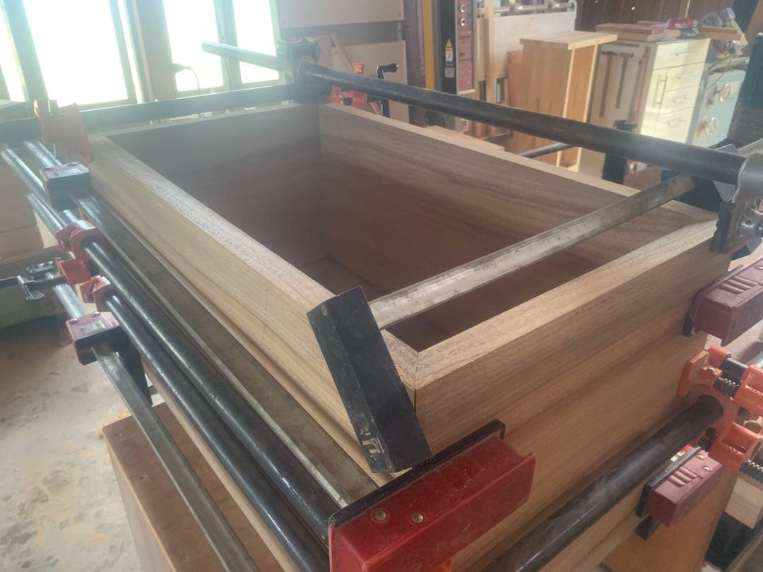 ☆Aya,☆ロ型(楠、無塗装)無垢家具キャビネット製作●確認