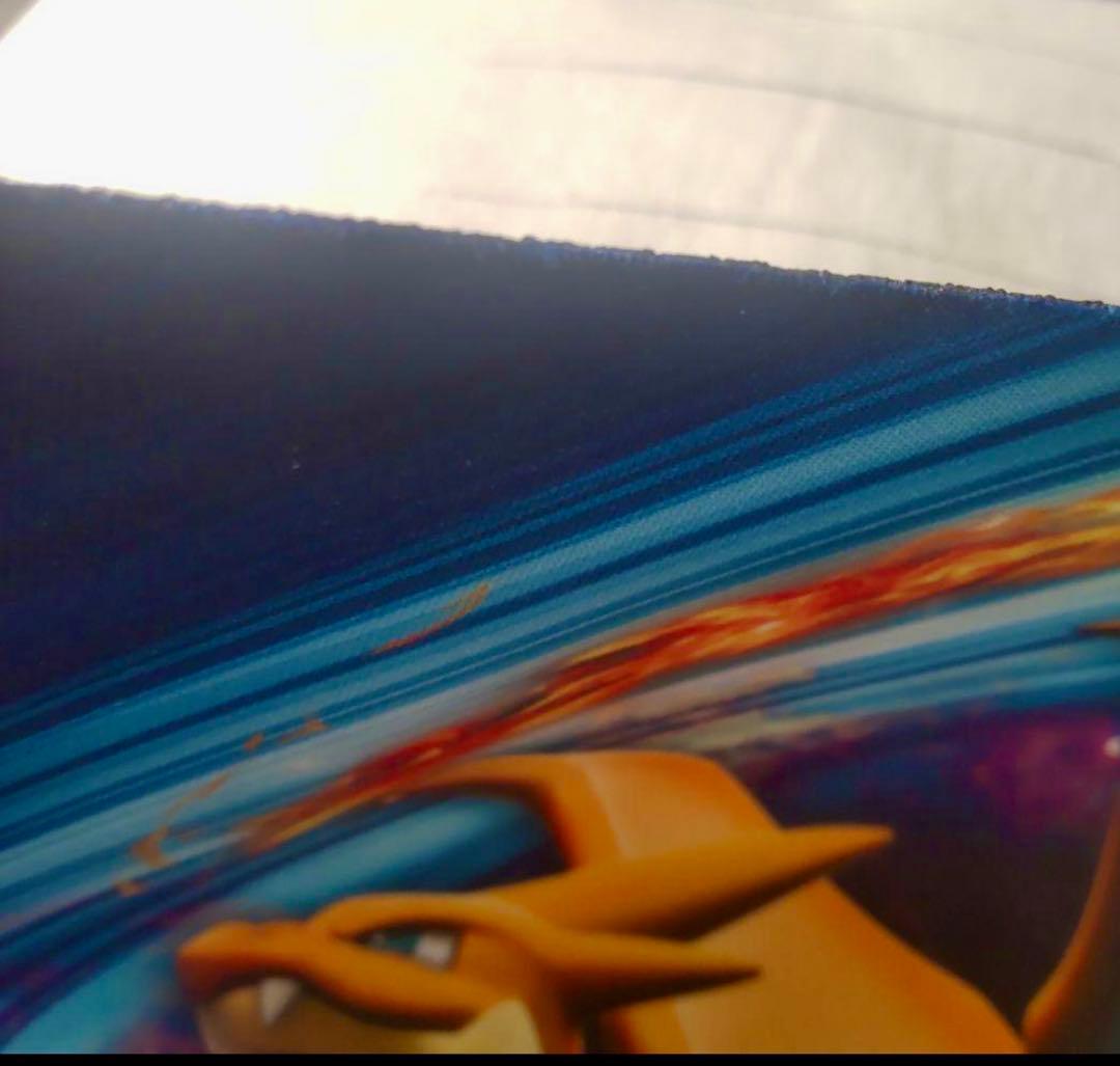 海外　メガリザードン　プレイマット