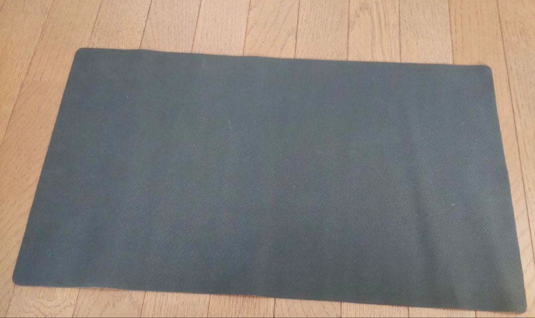 海外　メガリザードン　プレイマット