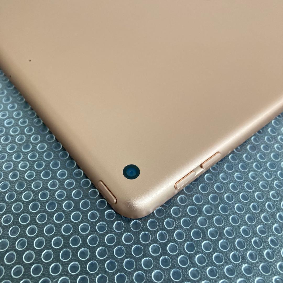 2897【早い者勝ち】電池最良好☆iPad8 第8世代 32GB WIFIモデル