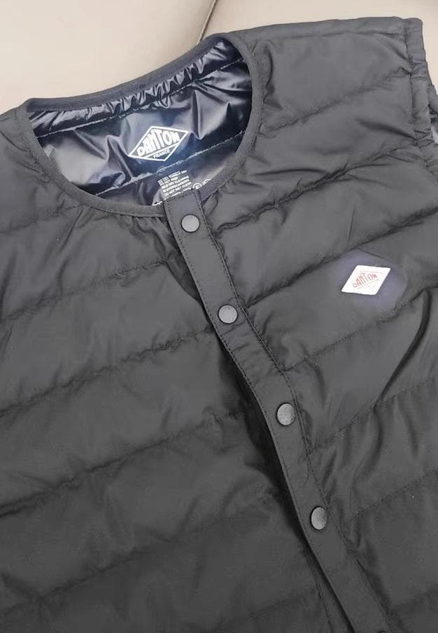 人気ダントン インナーダウンベスト 42 XL ブラック クルーネック