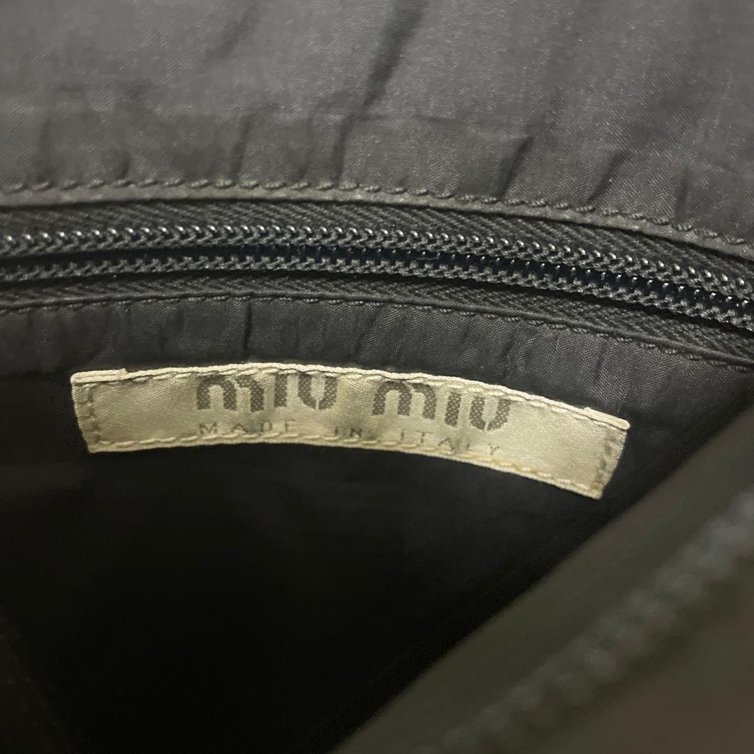 miumiuショルダーバッグ　90s ブラック