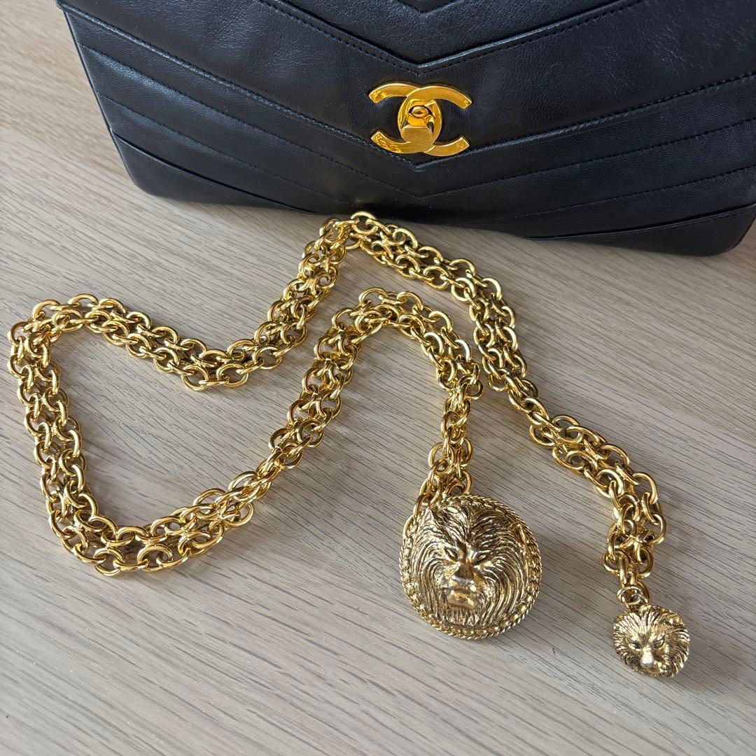 シャネルCHANELゴールチェーンベルト ビンテージ ライオンモチーフ