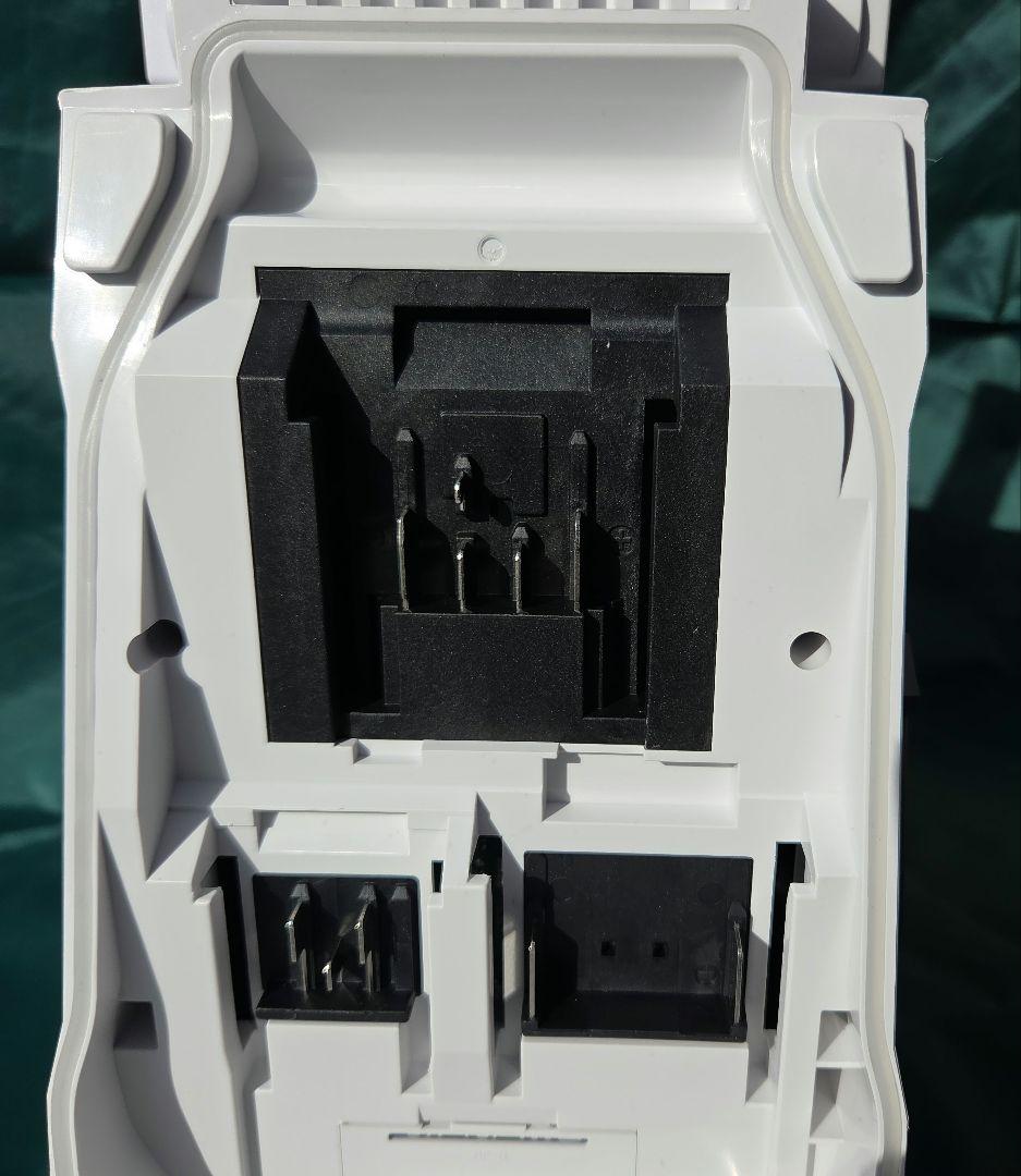 Makita ラジオMR001GZW