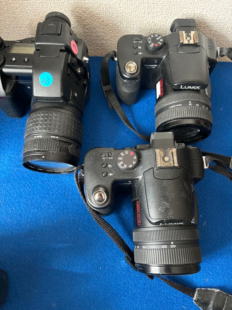 デジタル一眼レフカメラ　　　5台セット