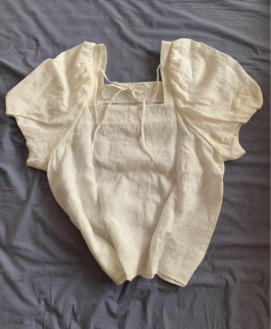 【新品未使用】【フリーダ】半袖ブラウス　ホワイト