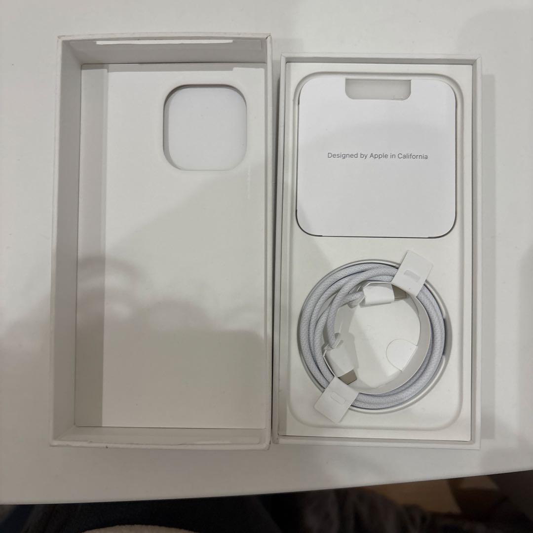 携帯電話本体 iPhone15Pro Max