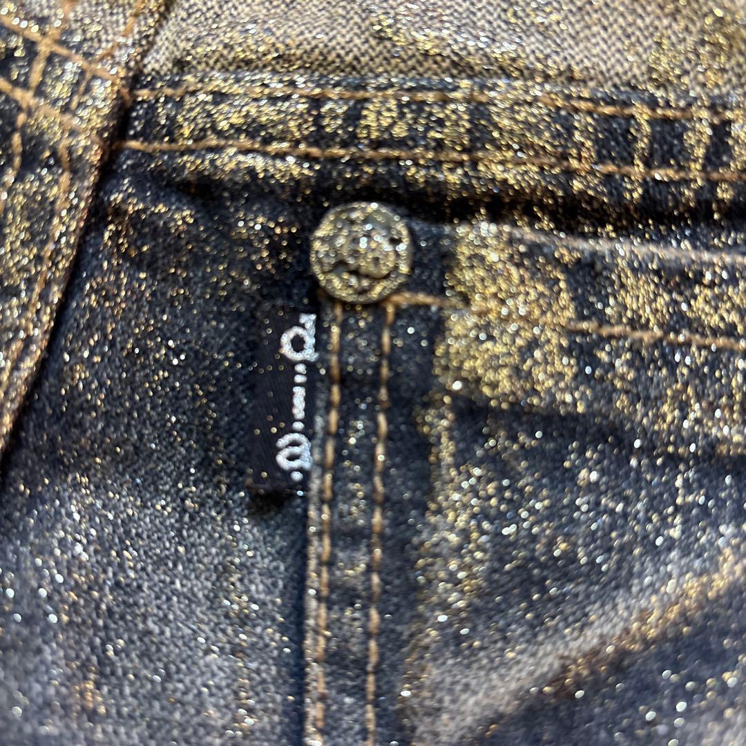 d.i.a. ダメージ加工 ショートパンツ Mサイズ