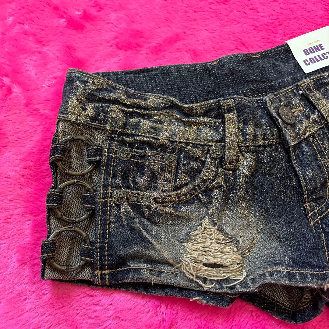 d.i.a. ダメージ加工 ショートパンツ Mサイズ