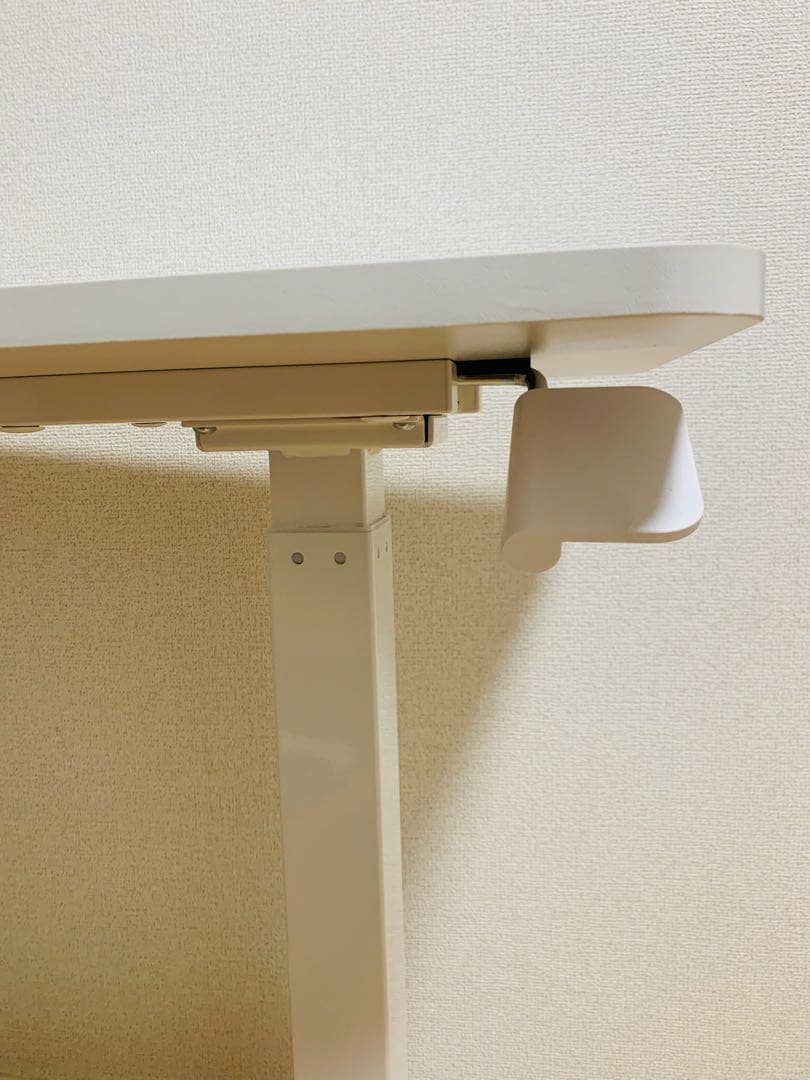 IKEA BOLLSIDAN ボッルシダン 昇降式テーブル