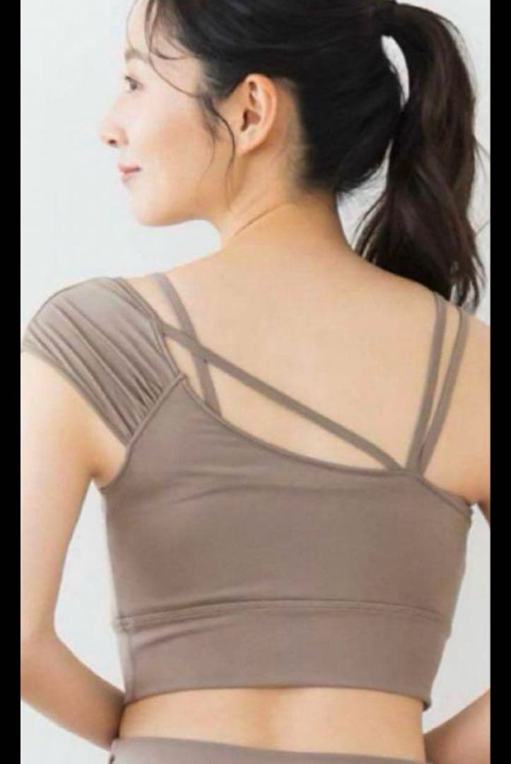 【美品】SUKALA 上下セット　Sサイズ