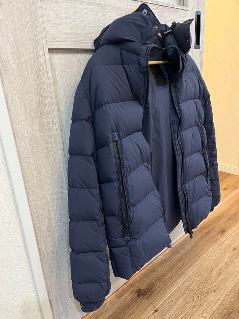 タトラス　メンズ　ダウン　ボルボレ　BORBORE ネイビー　サイズ　02