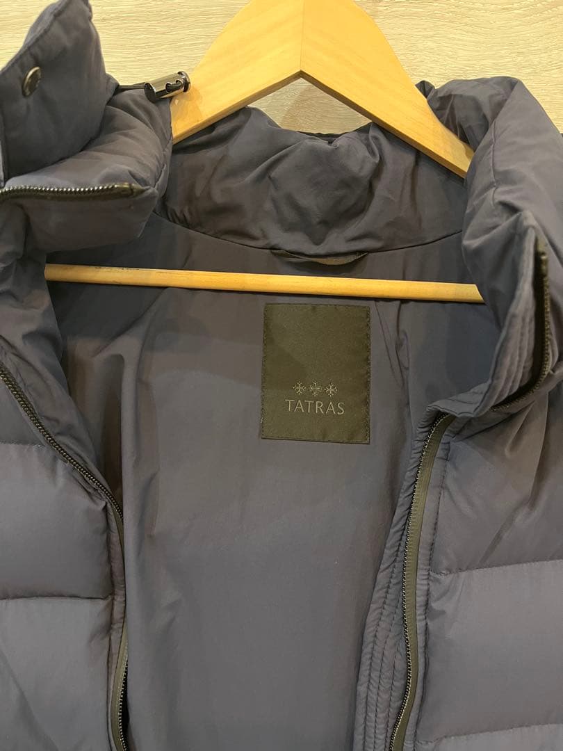 タトラス　メンズ　ダウン　ボルボレ　BORBORE ネイビー　サイズ　02