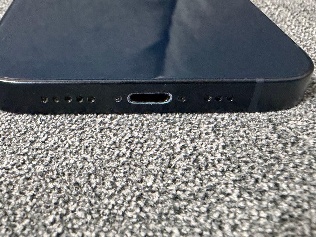 Apple iPhone 14 ミッドナイト