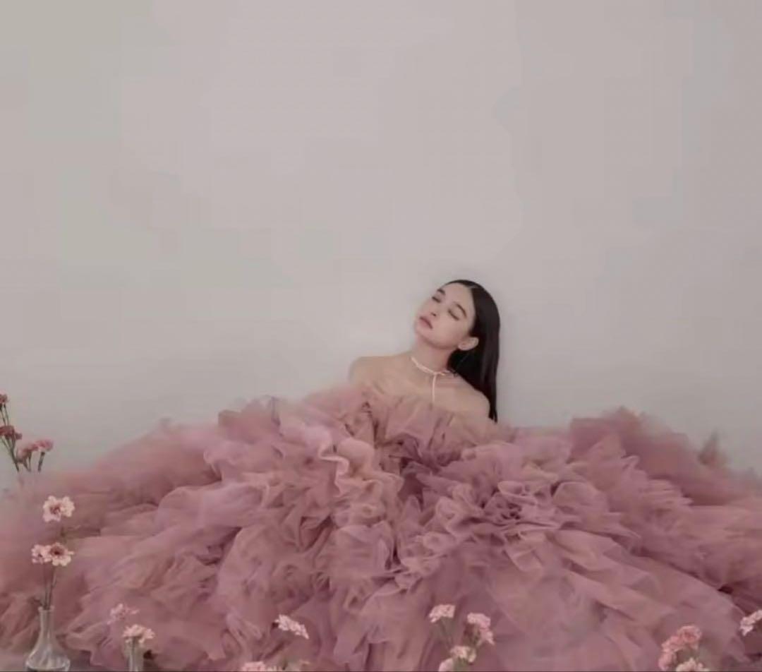 【新品未使用】ウェディンドレス　ピンク　チュールドレス フリルデザイン