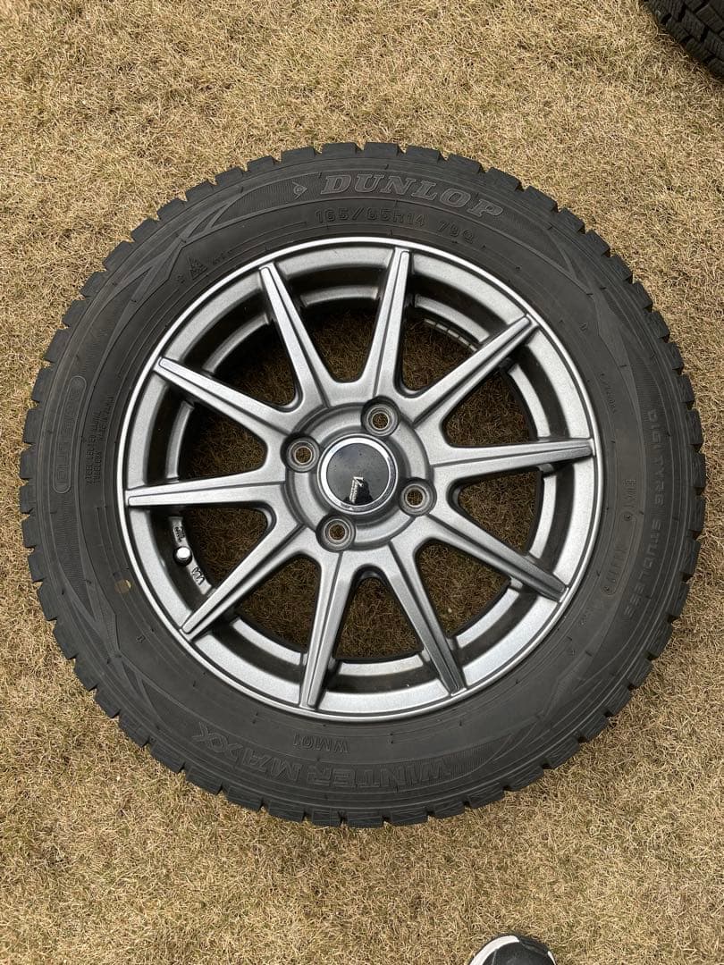【送料込み】ダンロップWINTER MAXXホイール付き165/65R14