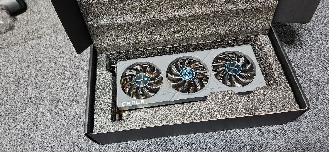 グラフィックボード・グラボ・ビデオカード GIGABYTE GEFORCE RTX 4060 Ti EAGLE 8G