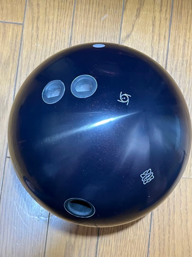 PHYSIX BLACKOUT ボウリングボール15ポンド