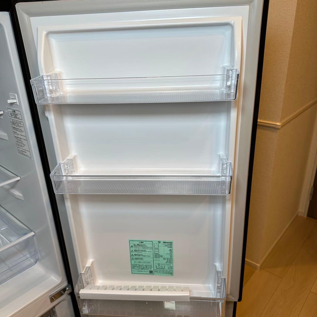 Hisense ハイセンス 冷蔵庫　HR-D1701B