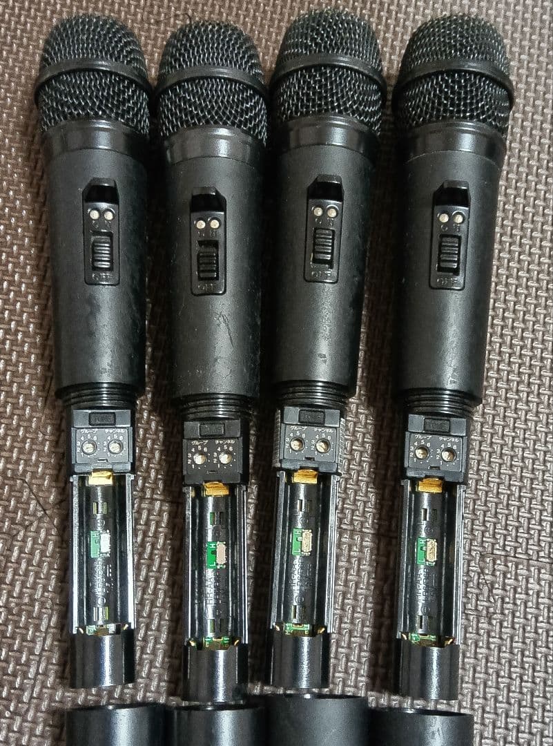 滝*様 TOA WM-1220 ワイヤレスマイク 4本セット ジャンク品