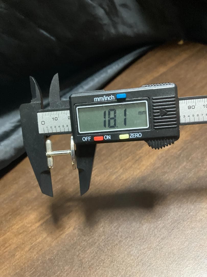 美品 ティファニー コンビ オーバル ラウンド ライン カフス 925 750