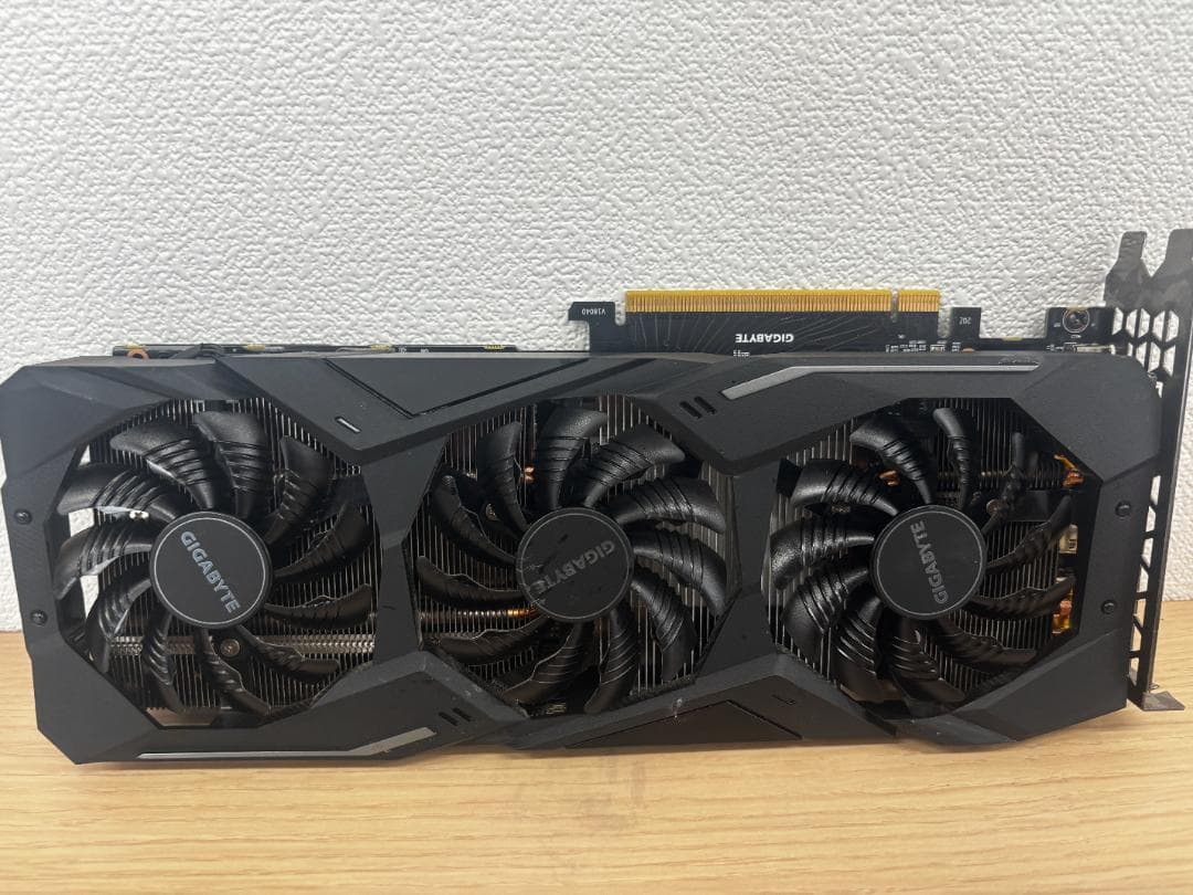 GIGABYTE グラフィックボード 3ファン GeForce RTX 2070