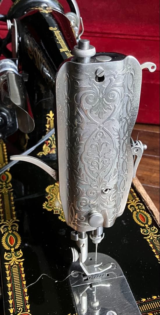 SINGER 古い電動ミシン