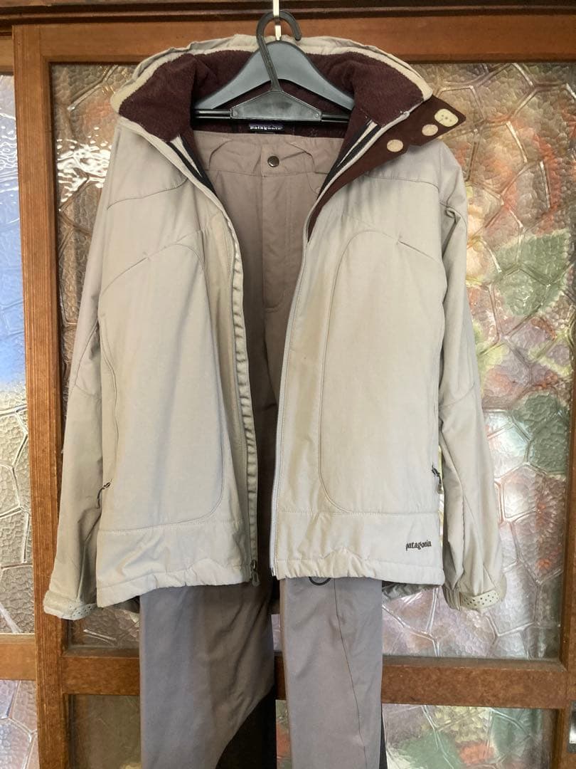 patagonia スキーウェア上下