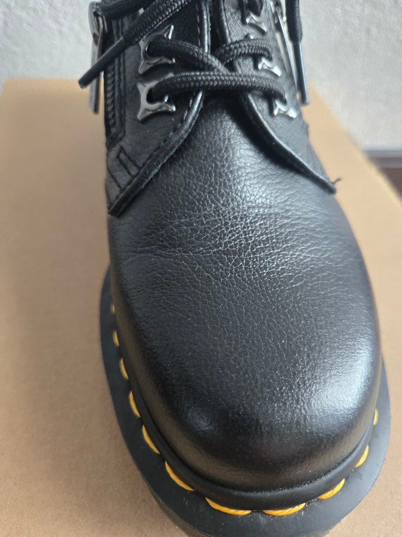 ドクターマーチン 3ホール 1461 ZIP