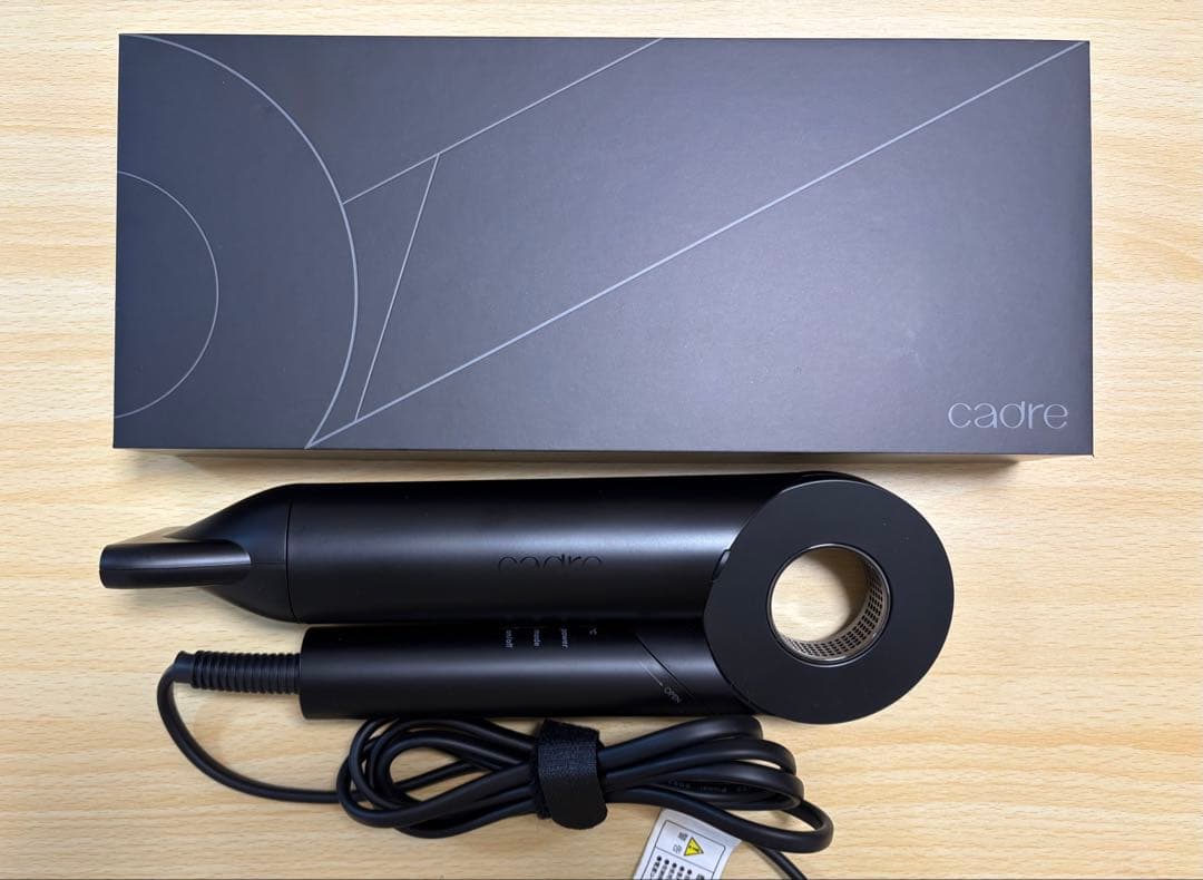 Cadre カドレ ドライヤー ブラック S302