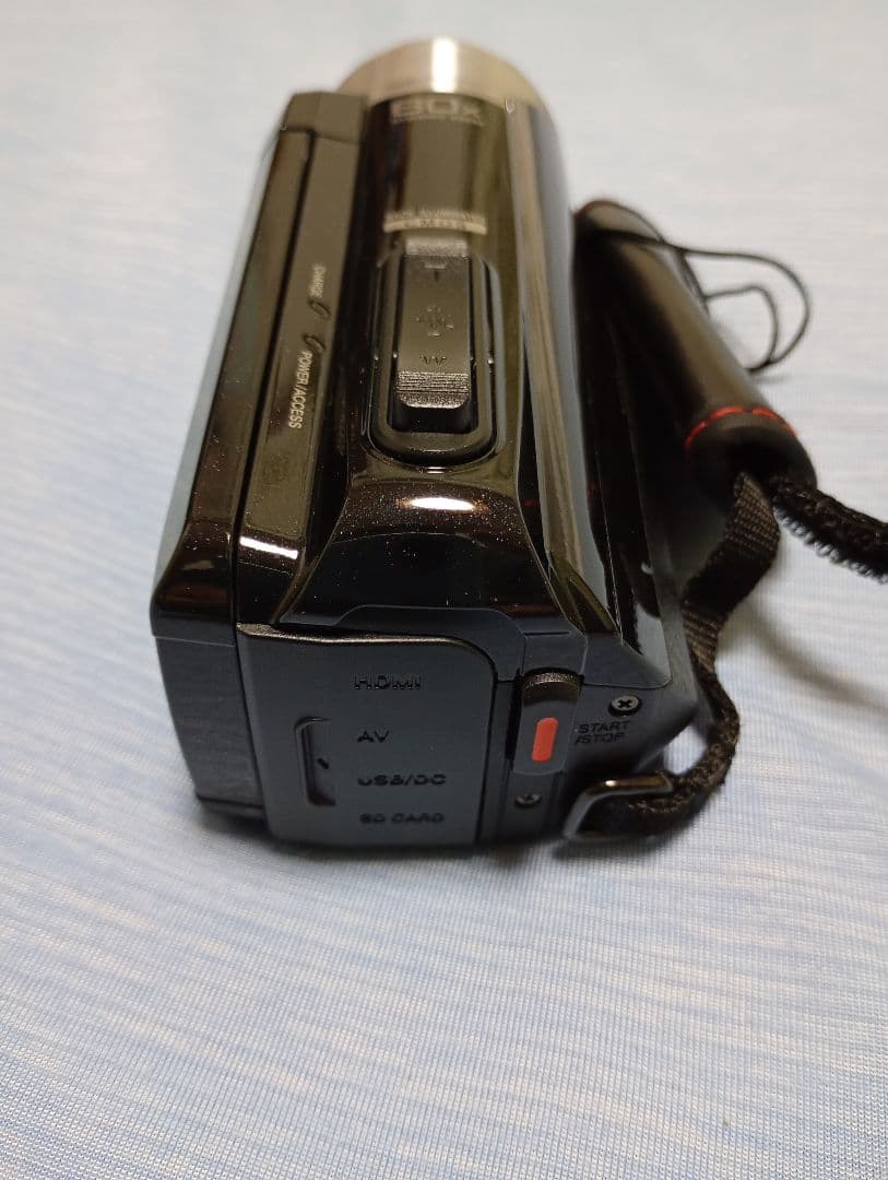 k*j様 【希少　美品　大人気】JVC Everio GZ-F117-B 内蔵バ