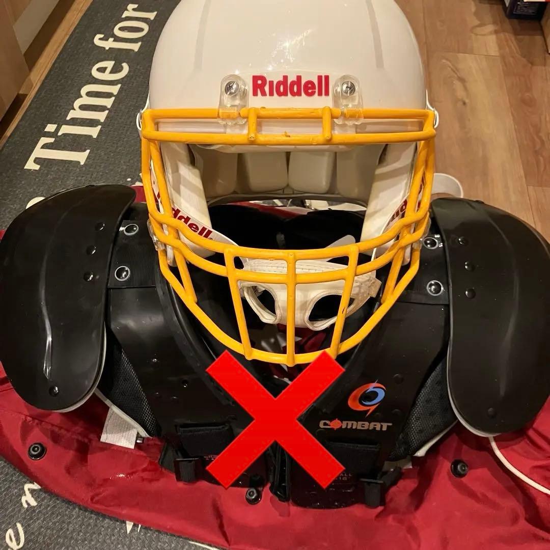 Riddell アメリカンフットボール ヘルメット　Mサイズ