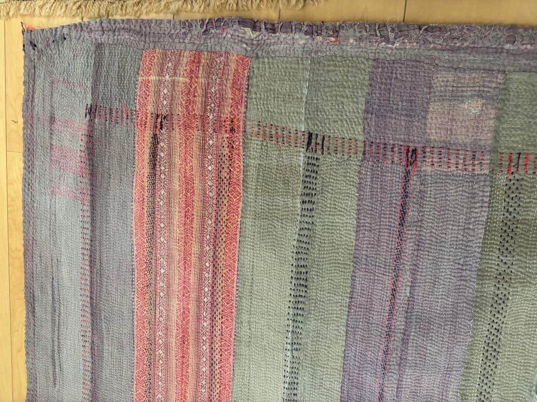 ヴィンテージ　ラリーキルト　ホワイトカンタ　刺繍　リバーシブル