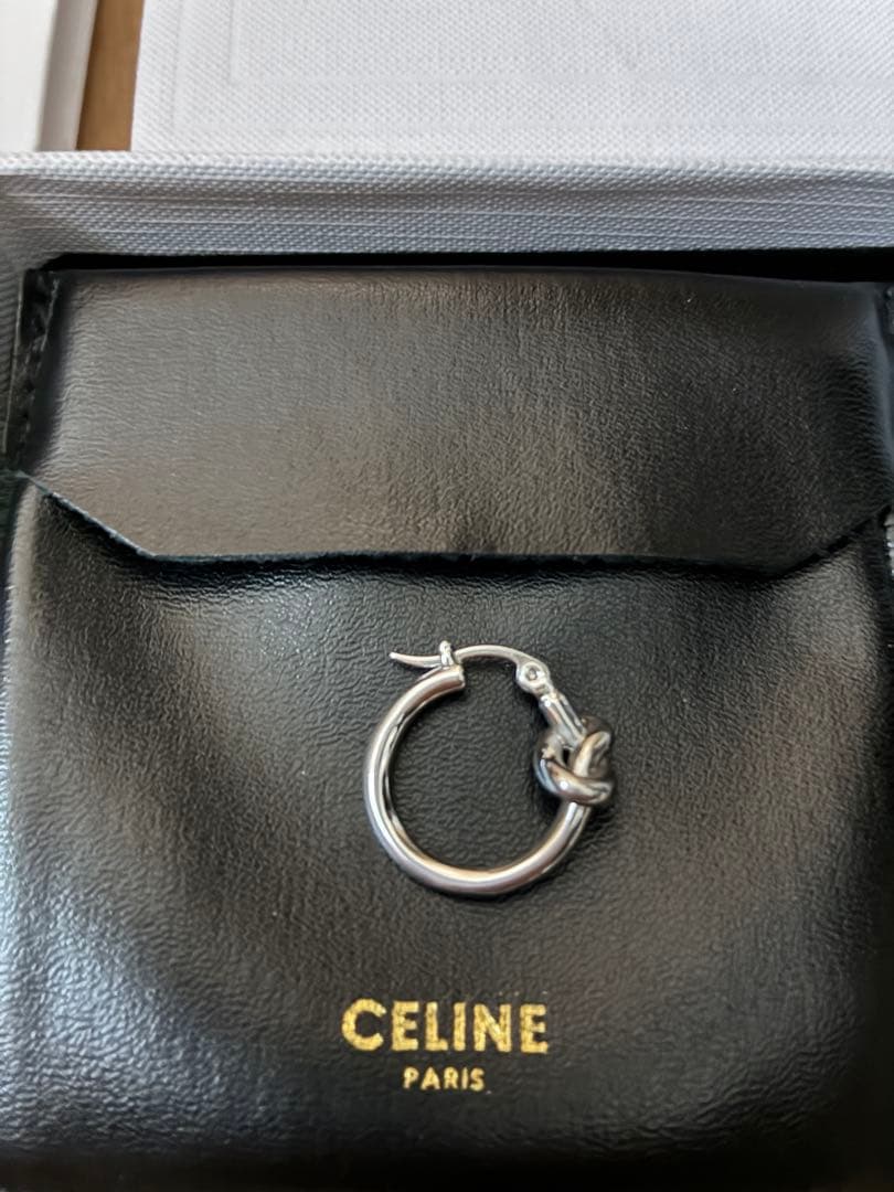 セリーヌ フープピアス 片耳用