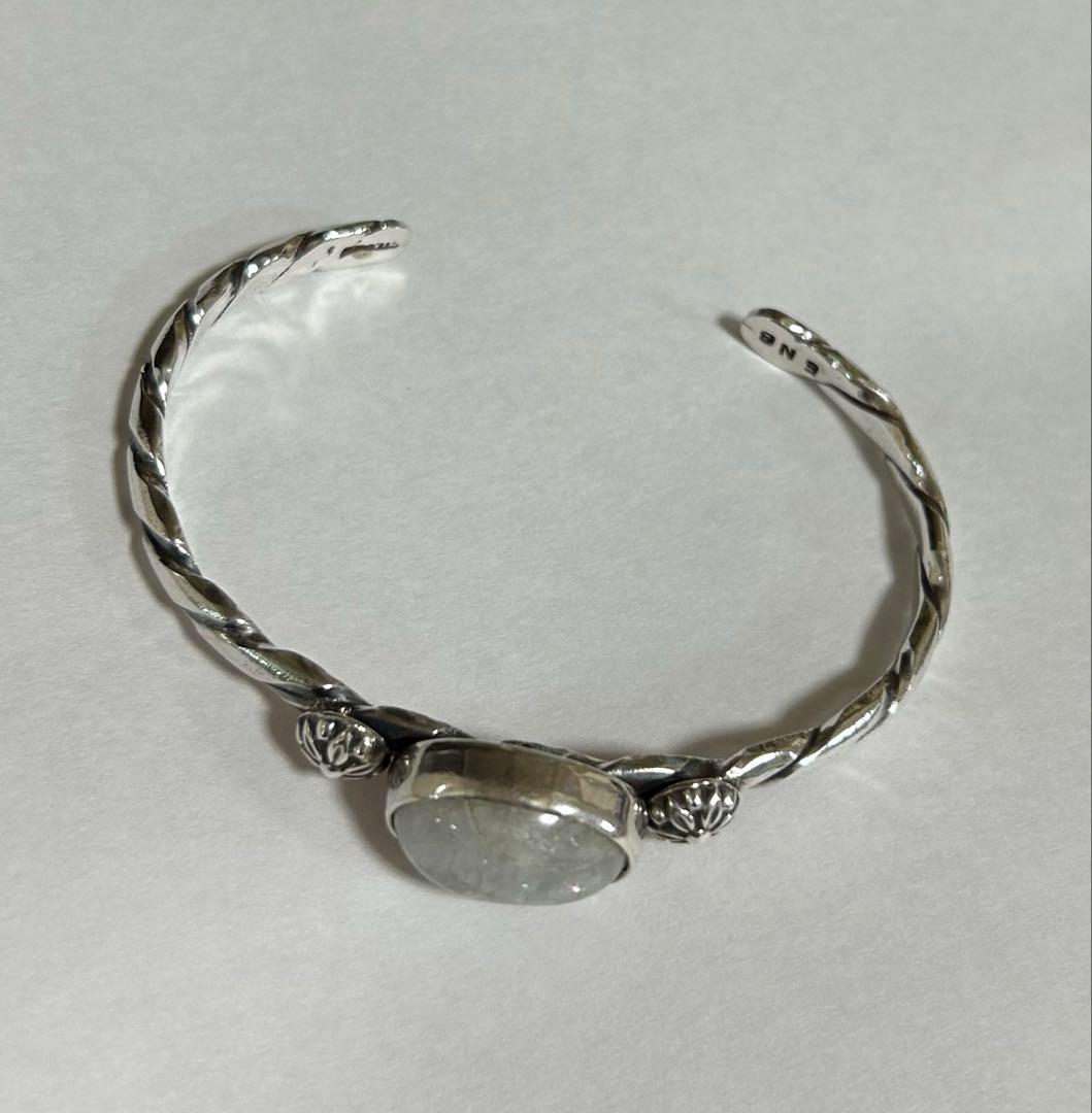 エリッカニコラスビゲイ　バングル　ムーンストーン