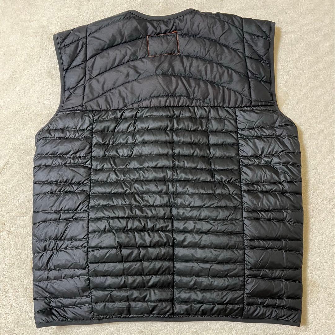 希少‼️黒‼️パタゴニア WORN WEAR ダウンベスト recrafted