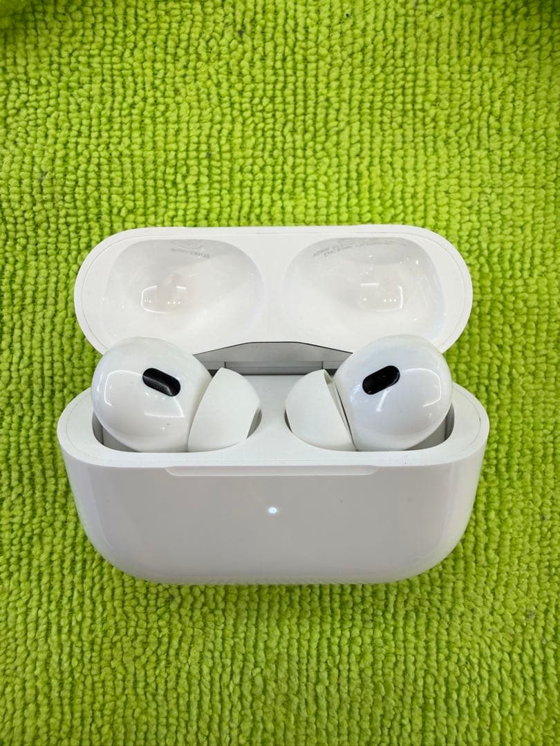 AirPods pro 2 本体&充電ケース　純正美品