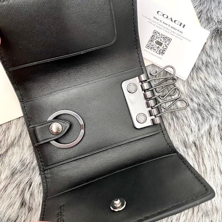 新品☆COACH キーケース　メンズ ブラック エンボス キーケース