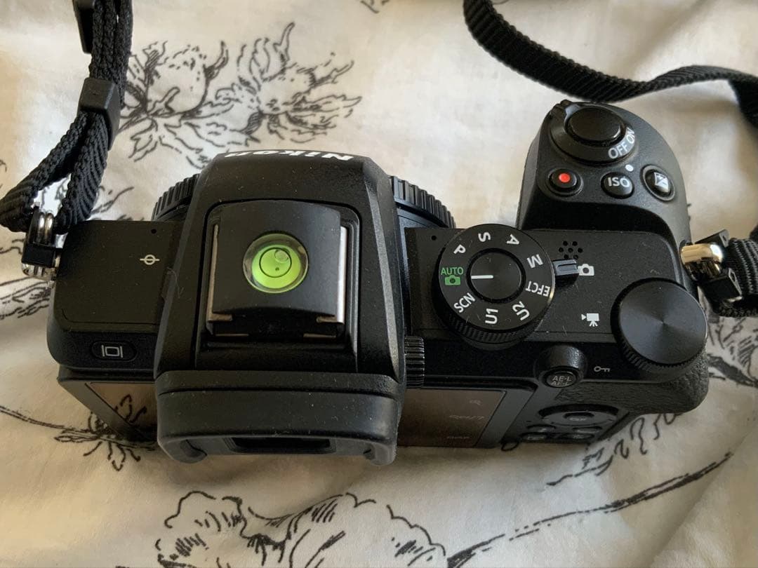 Nikon Z50 本体 [3連休で終了価格]